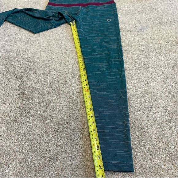 LULULEMON Teal Aquamarine With Purple Leggings Size 4 - Picture 7 of 8